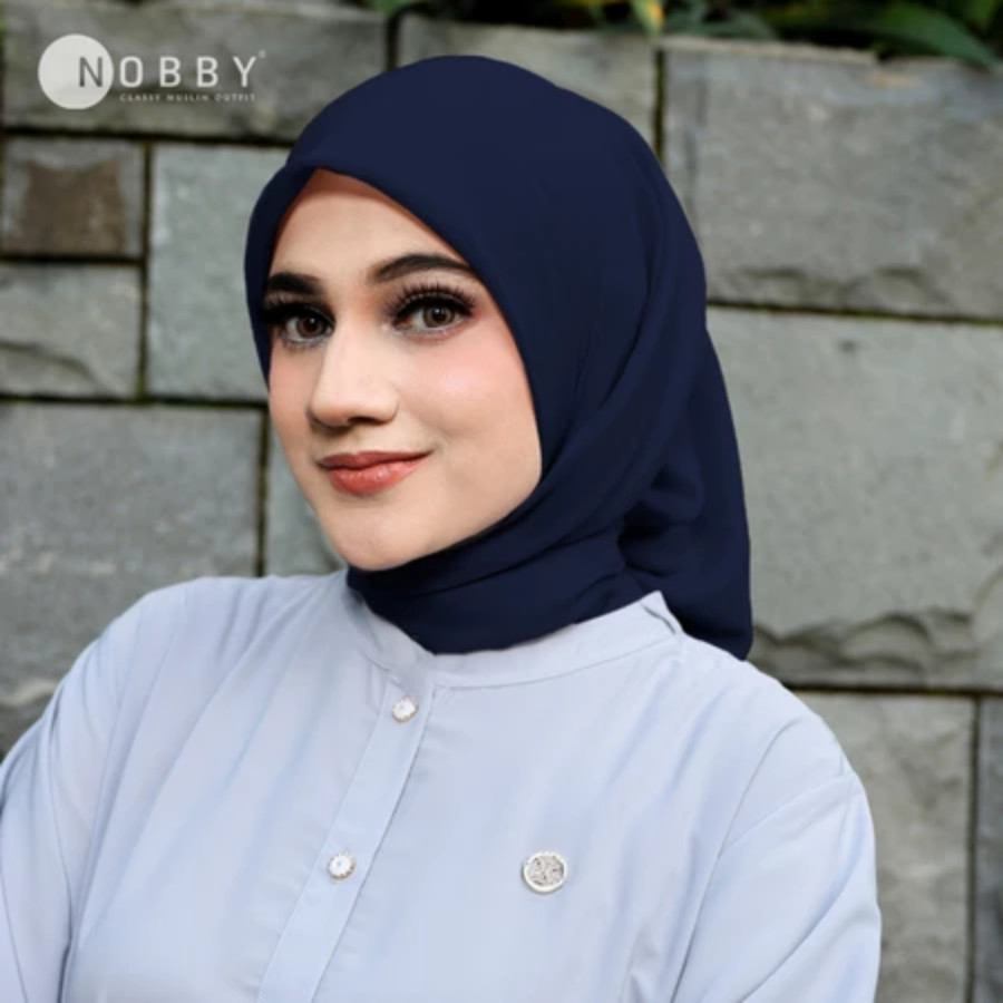 Vadha Scarf
