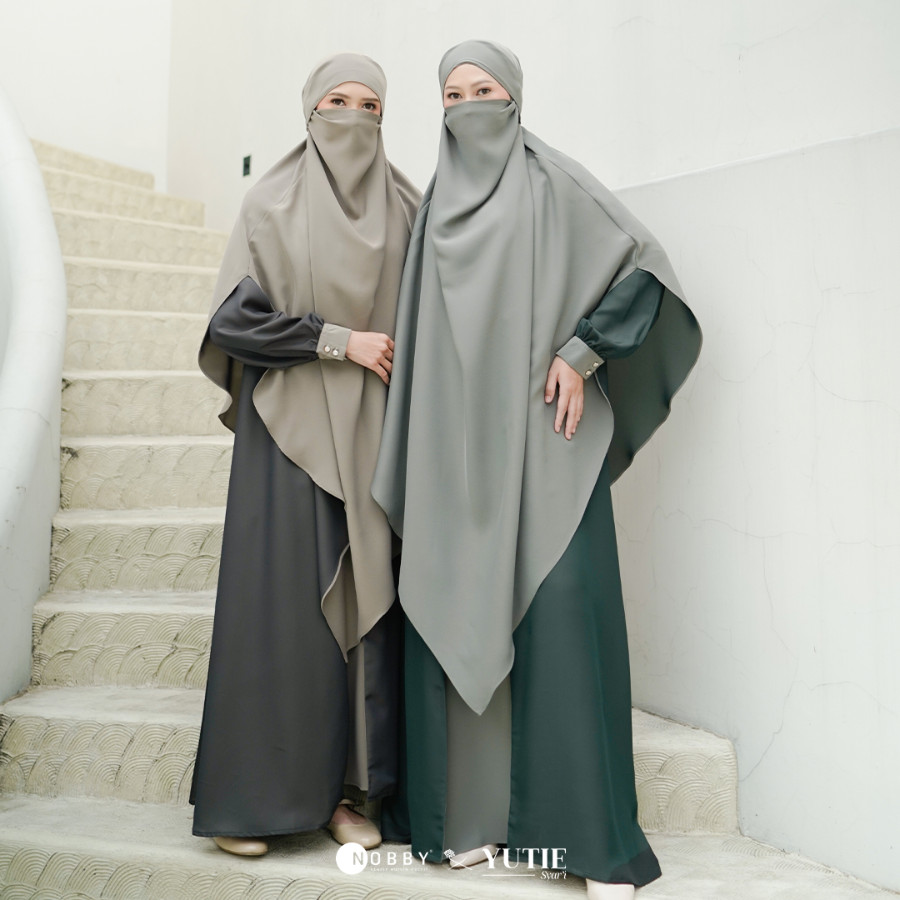 Yaniah Set Dress